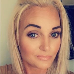 Meet your Posher, Georgia